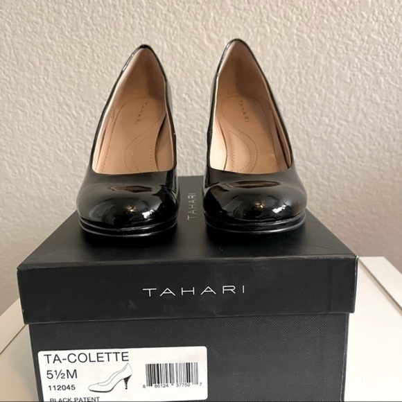 Tahari black patent pumps - Picture 5 of 8